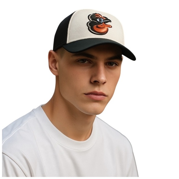New Era 39Thirty Men’s Baltimore Orioles Hat. White, Silver. Small/Medium - Picture 1 of 9